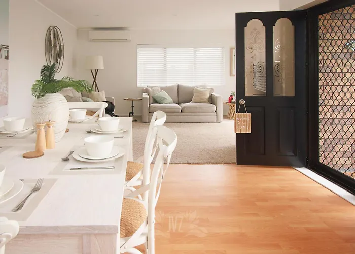 Salty Breeze Beach House